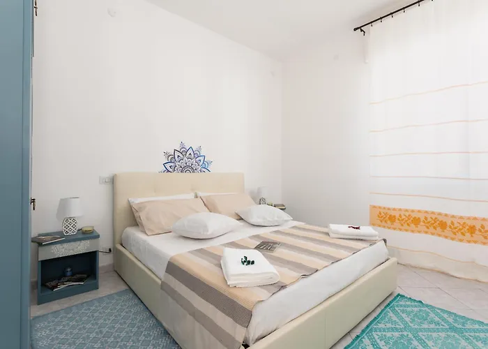 Flaluis Apartamento *